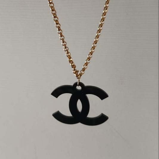 Collana doppia C